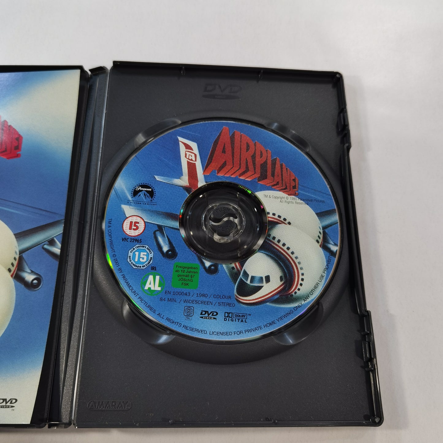 Airplane! (1980) - DVD UK 2001