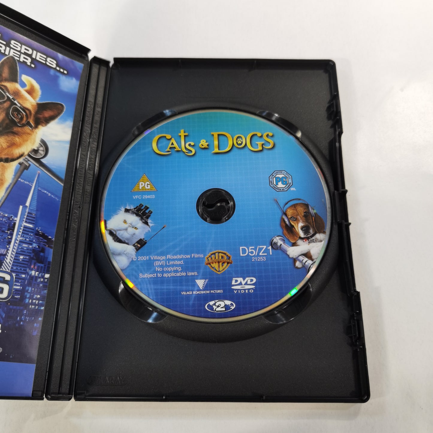 Cats & Dogs (2001) - DVD UK 2008
