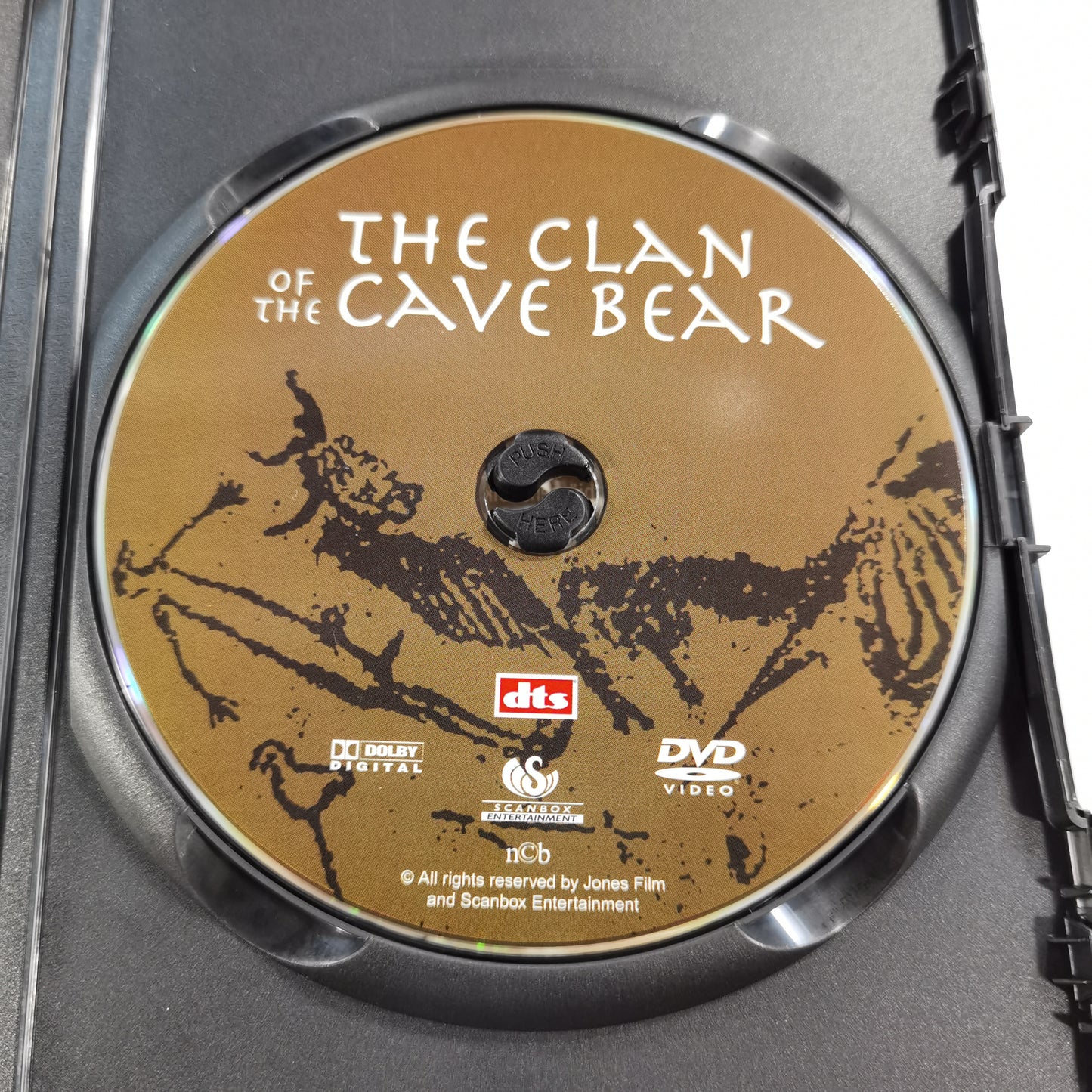 The Clan of the Cave Bear (1986) - DVD SE NO DK FI