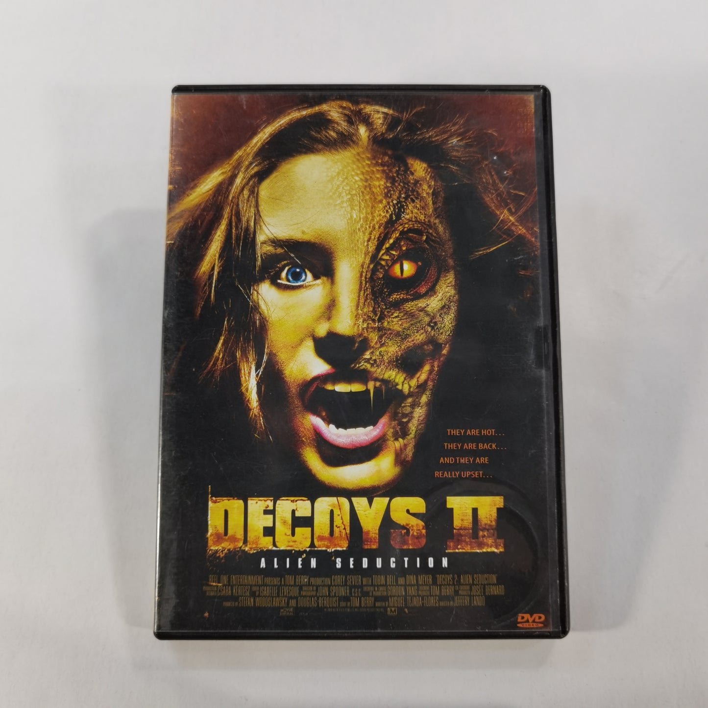 Decoys 2: Alien Seduction (2007) - DVD SE RC