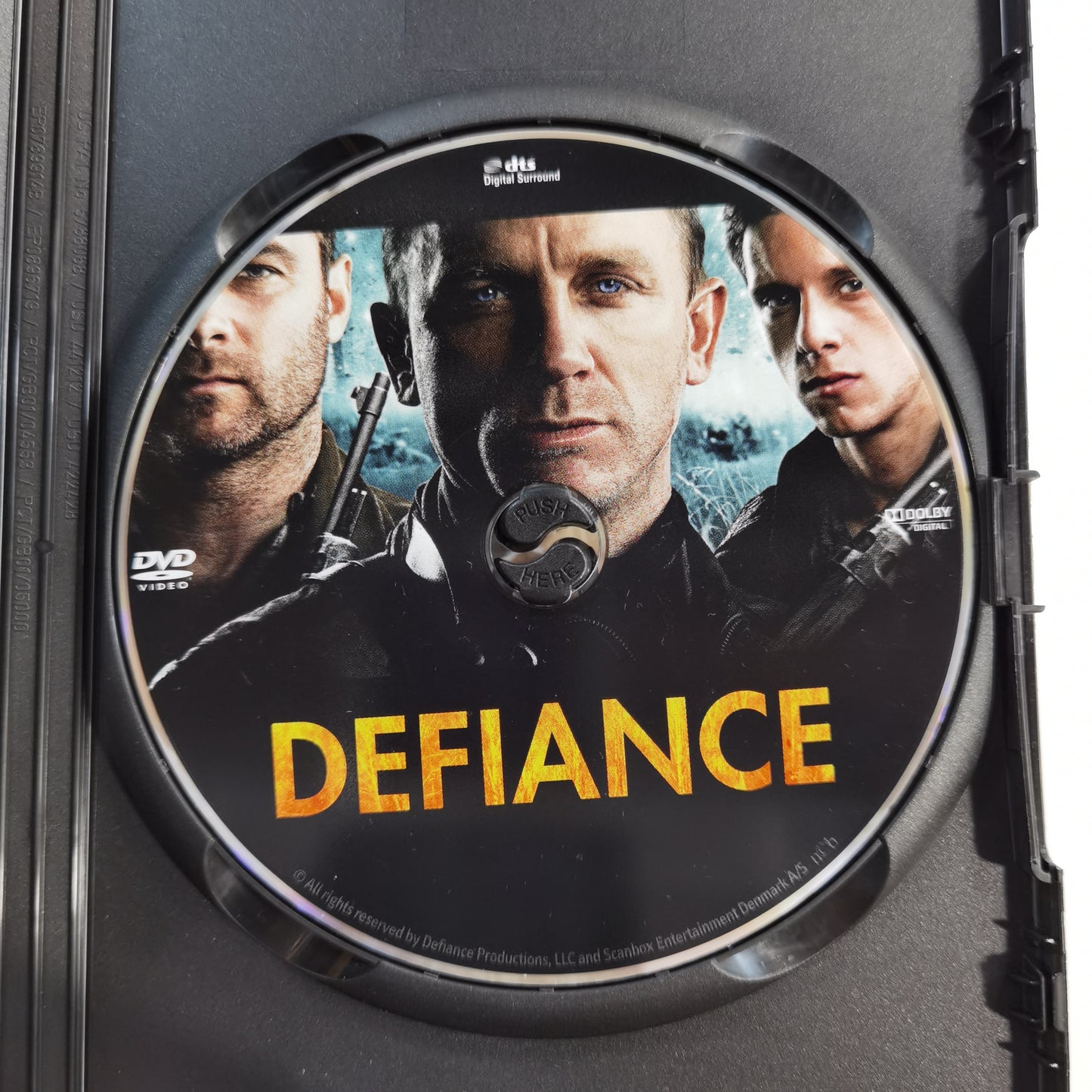 Defiance ( Motstånd ) (2008) - DVD SE