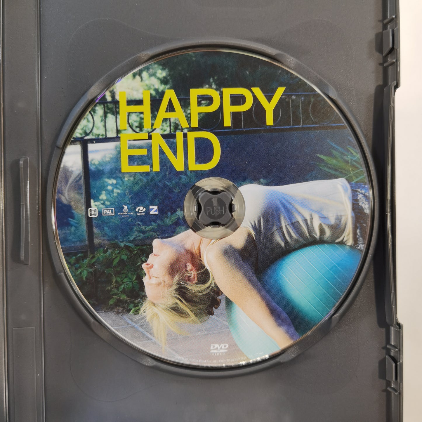 Happy End (2011) - DVD SE